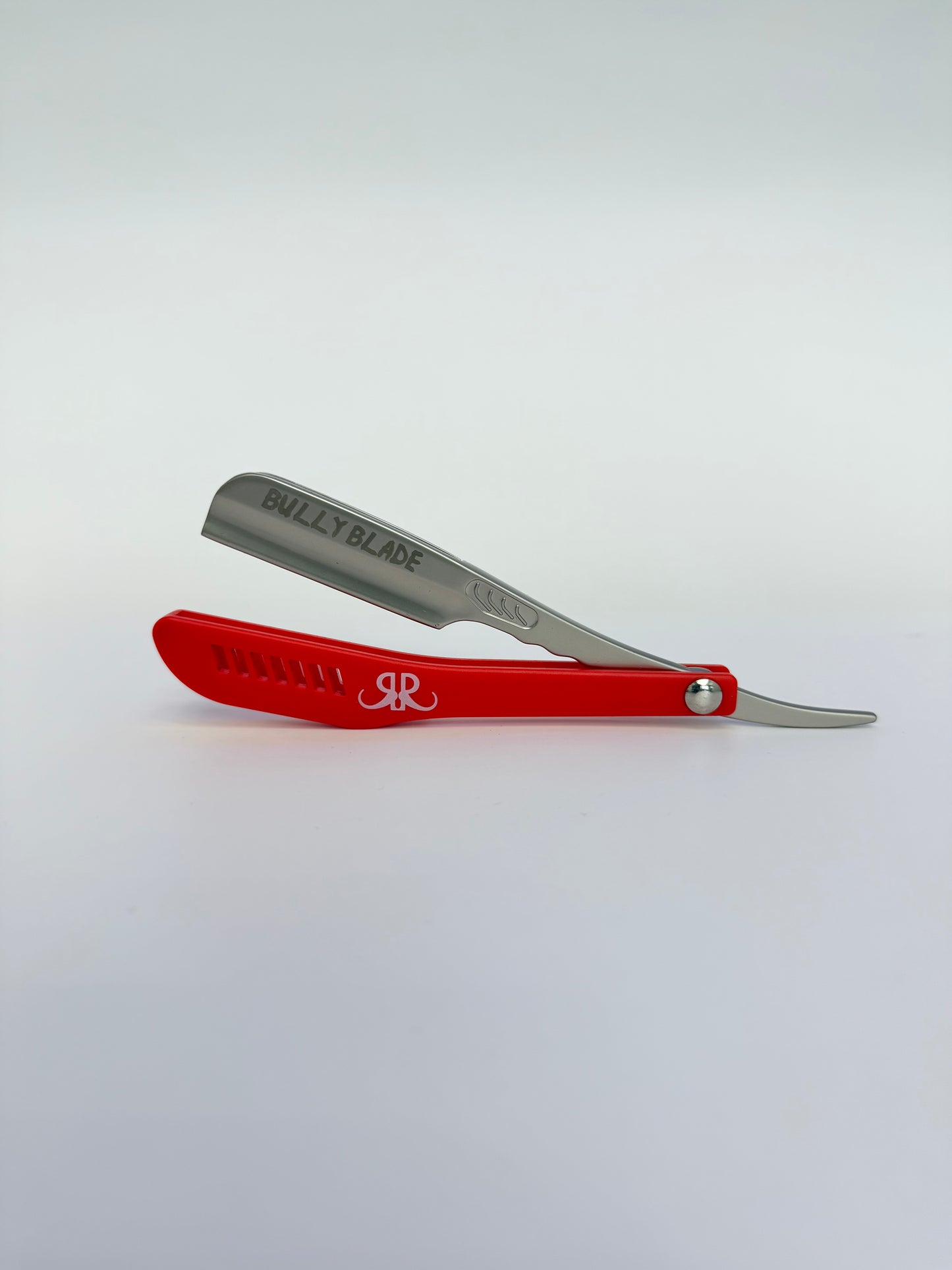 Bully Blade Clutch Feather Razor